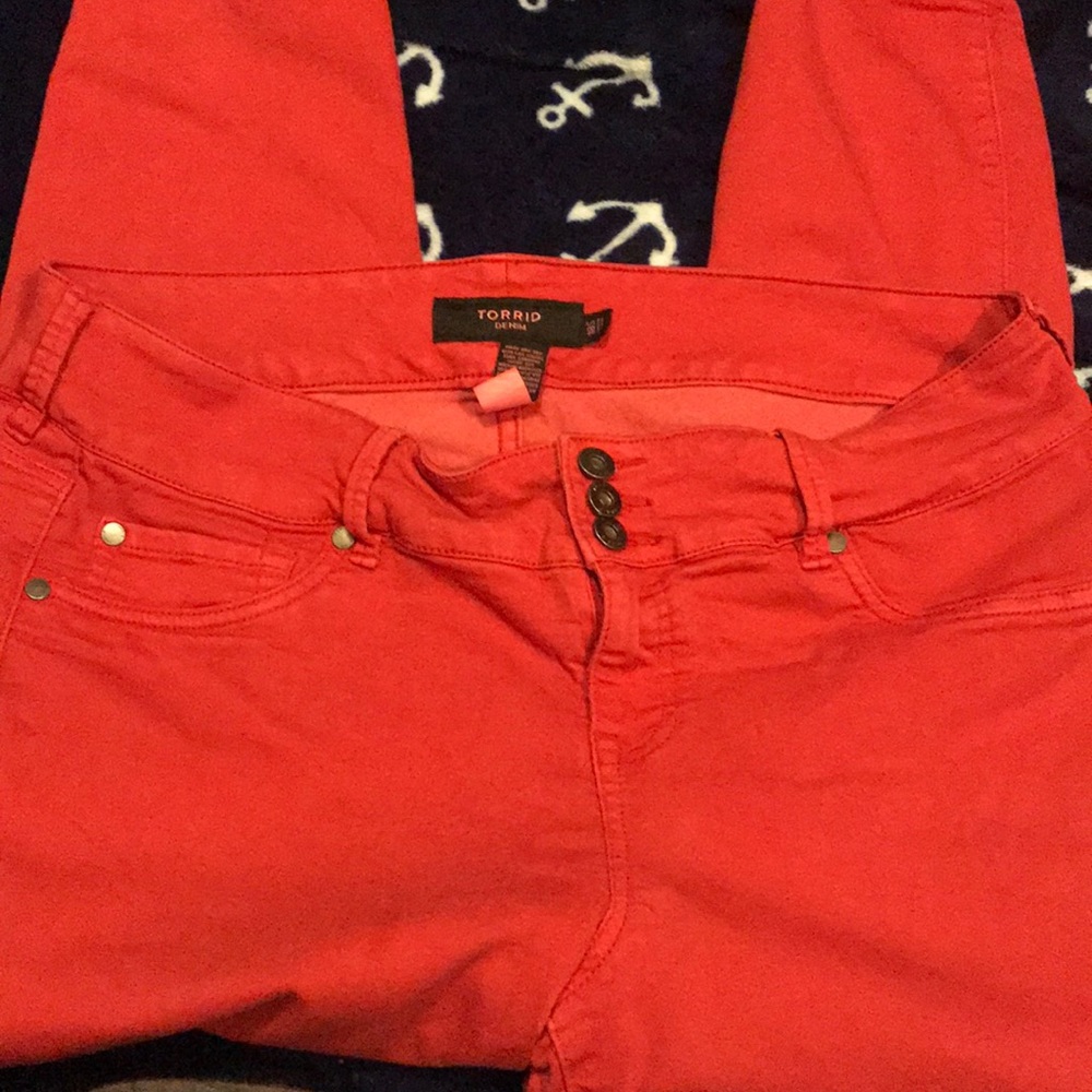 Red 18 s Torrid jeggings